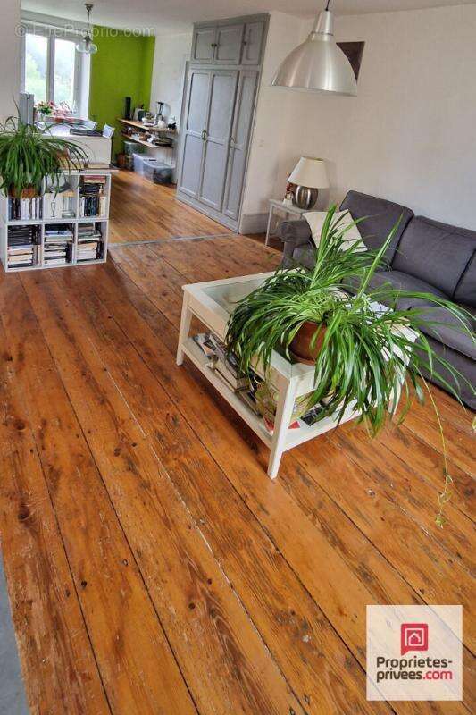 Appartement à SELONCOURT