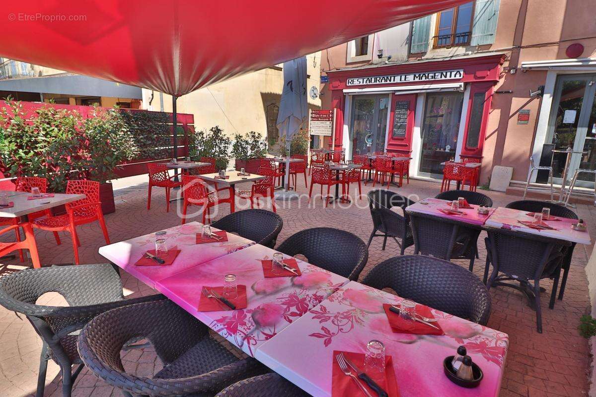 Commerce à MONTFRIN