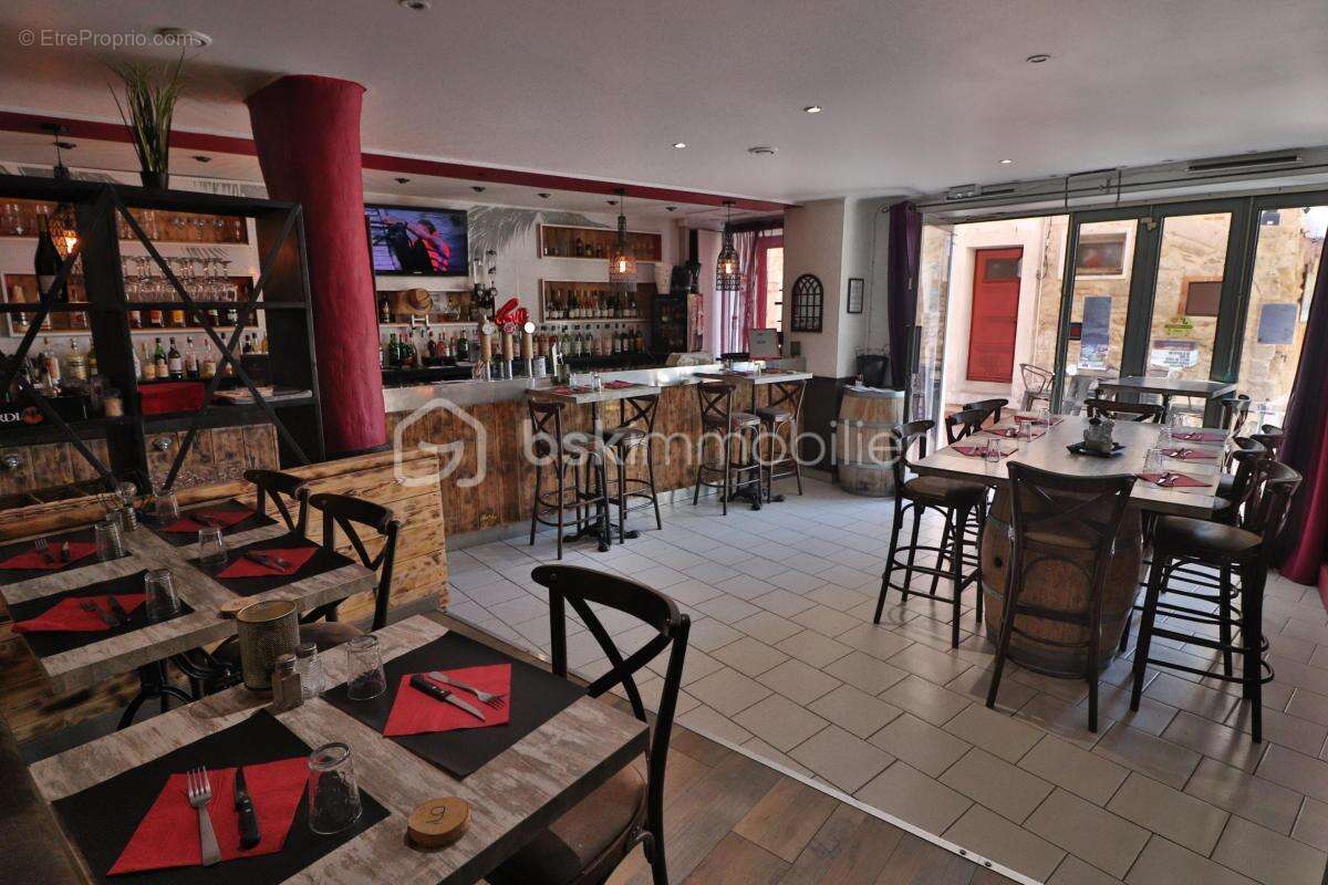 Commerce à MONTFRIN