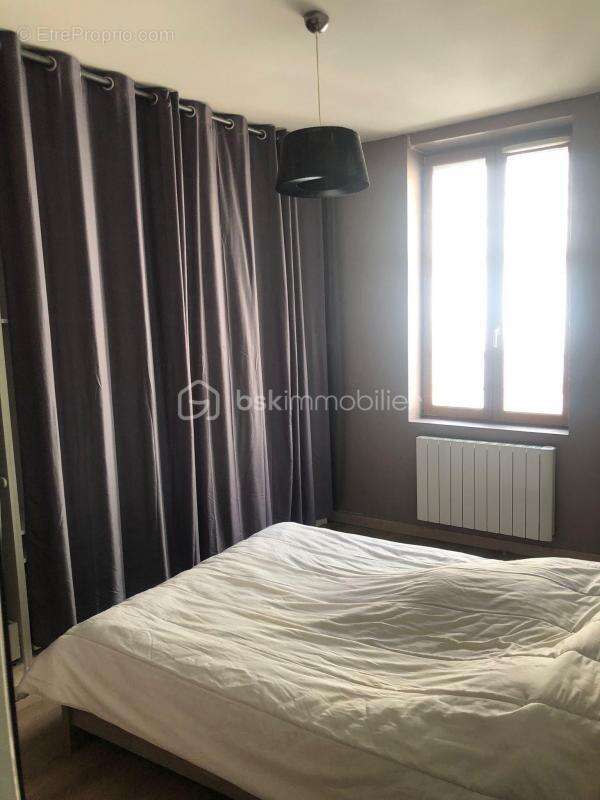 Appartement à SAINT-ETIENNE