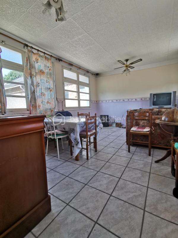 Maison à FRIAUCOURT