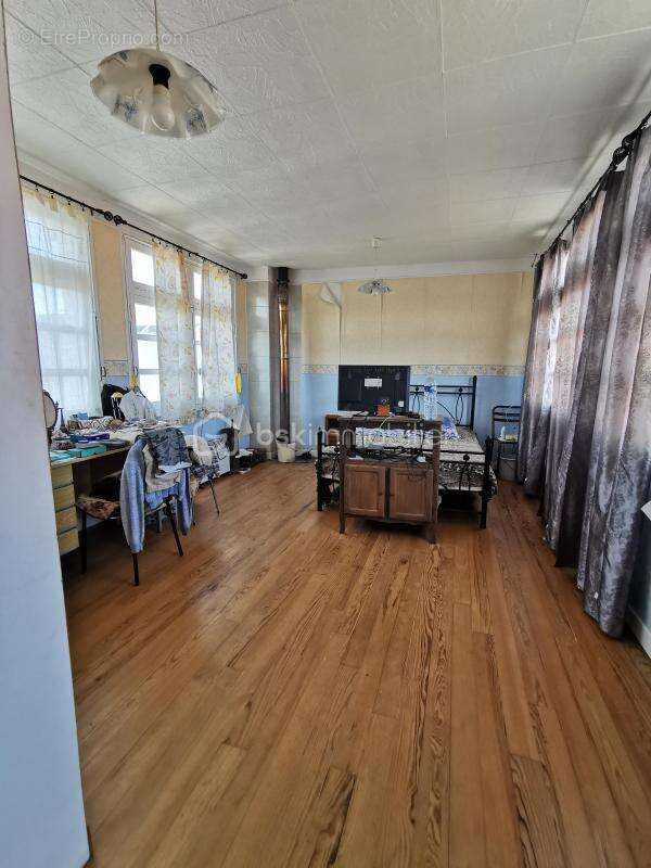 Maison à FRIAUCOURT