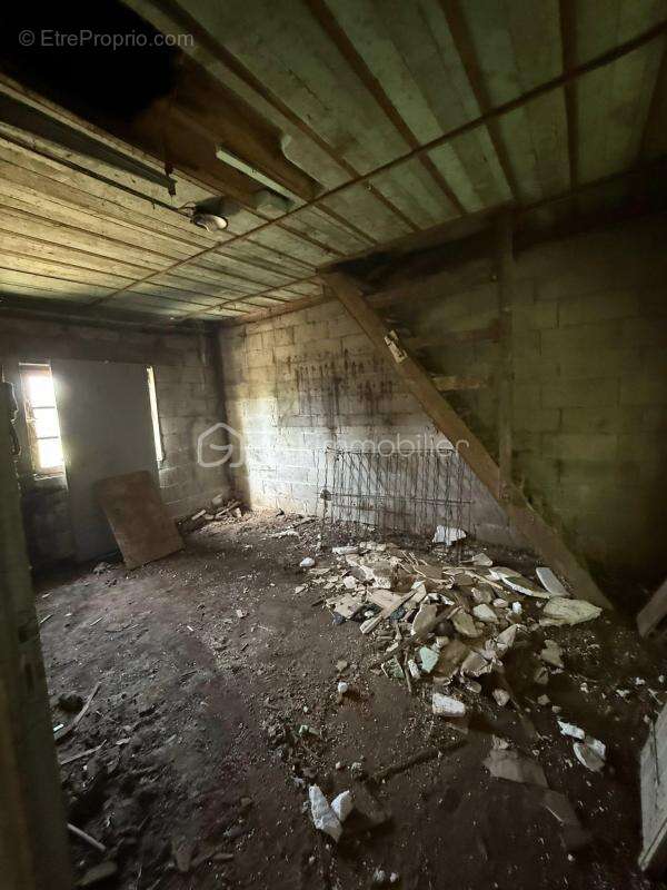 Maison à LA FERRIERE-AUX-ETANGS