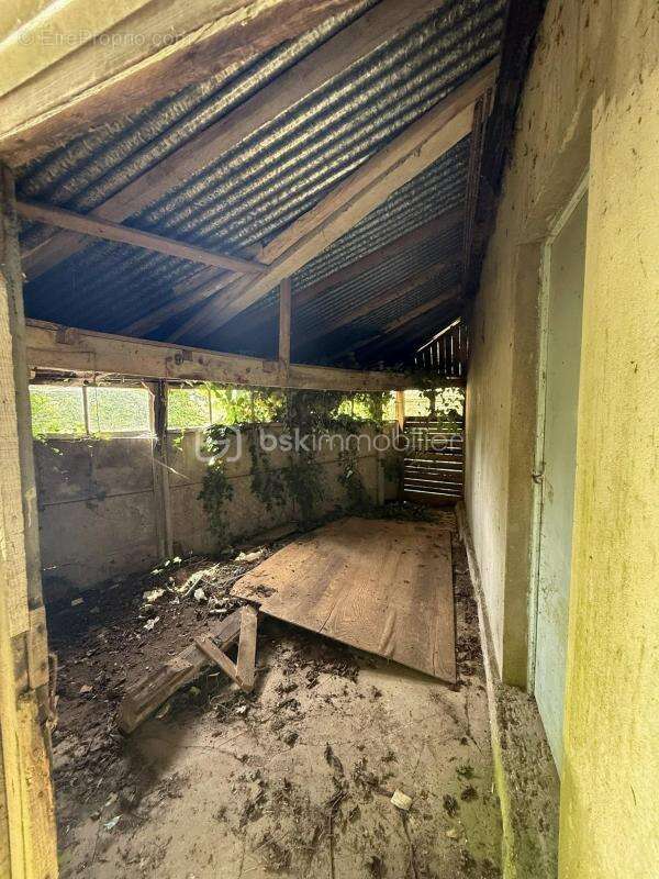 Maison à LA FERRIERE-AUX-ETANGS