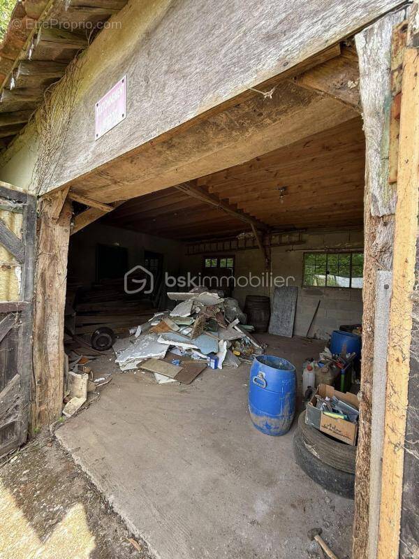 Maison à LA FERRIERE-AUX-ETANGS