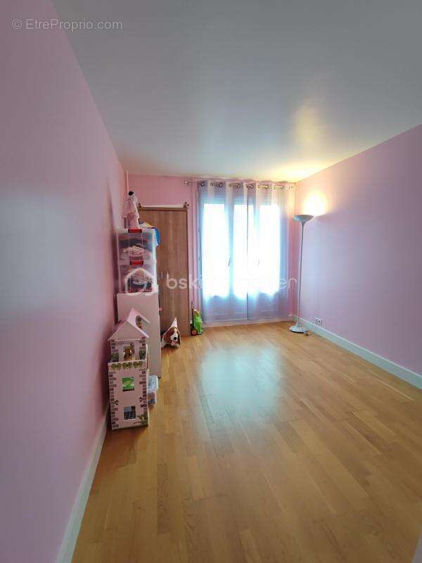 Appartement à ROSNY-SOUS-BOIS