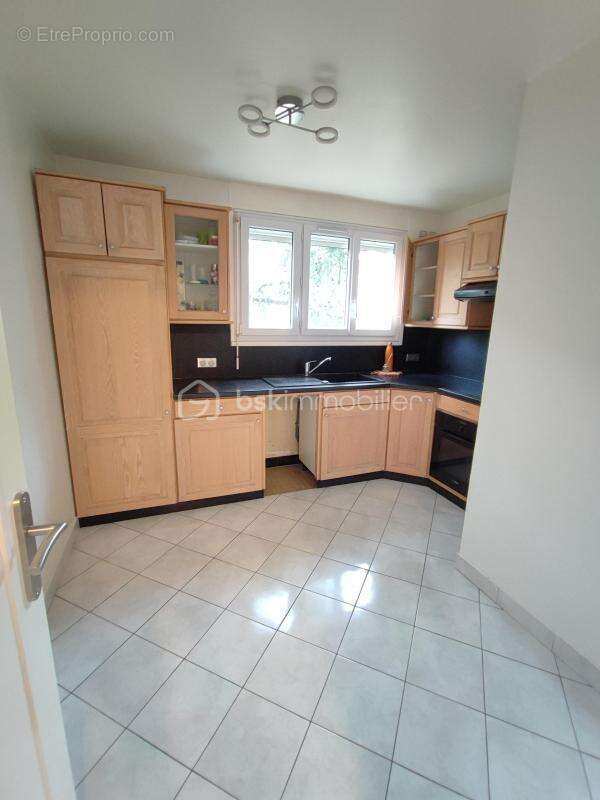 Appartement à ROSNY-SOUS-BOIS