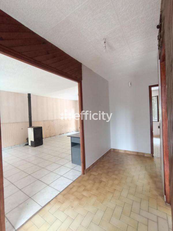 Maison à MIGNE-AUXANCES