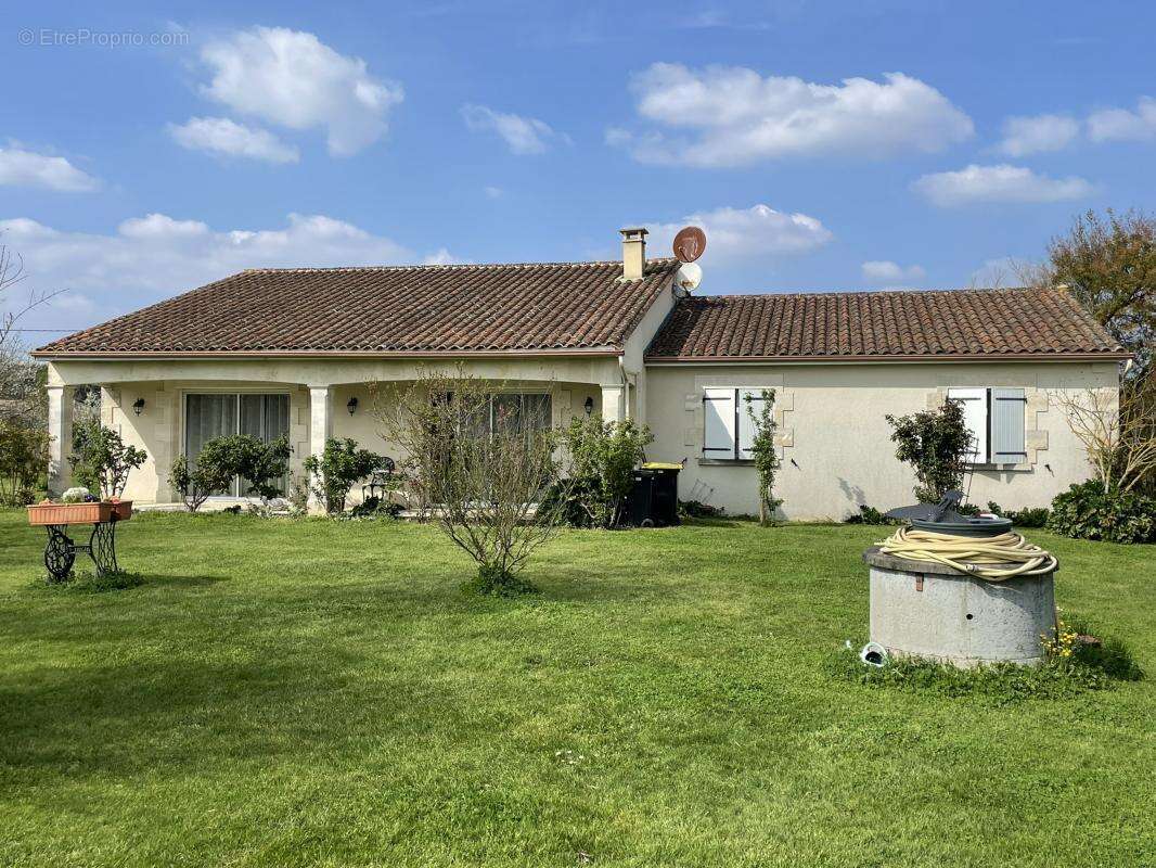 Maison à LAMONZIE-SAINT-MARTIN