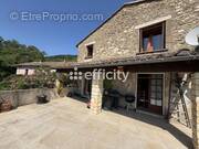 Maison à LA TOUR-SUR-ORB