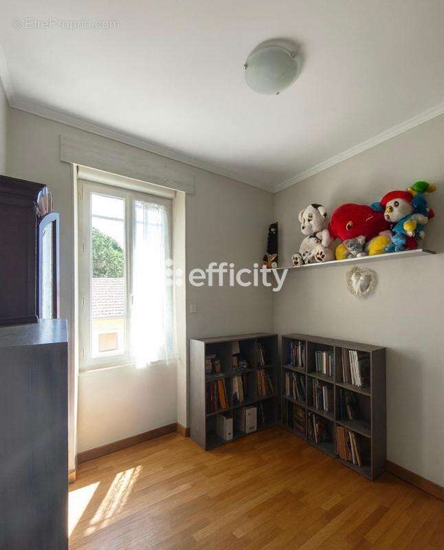 Maison à LE BEUGNON