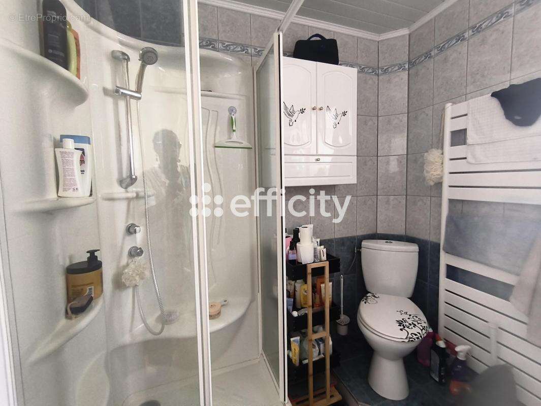 Maison à LE BEUGNON