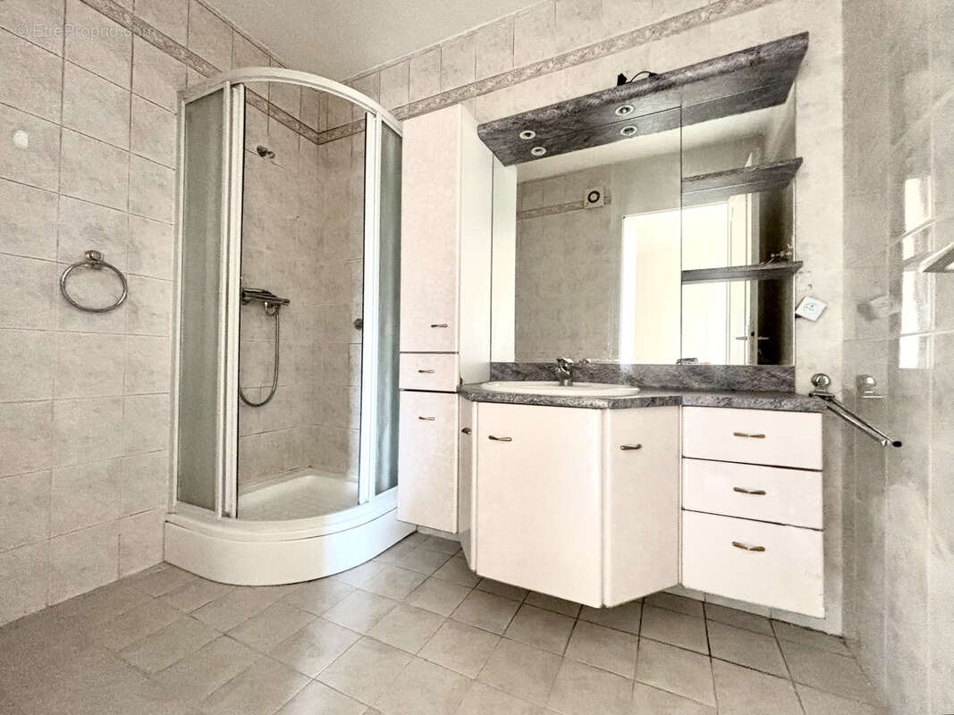 Appartement à ANNEMASSE