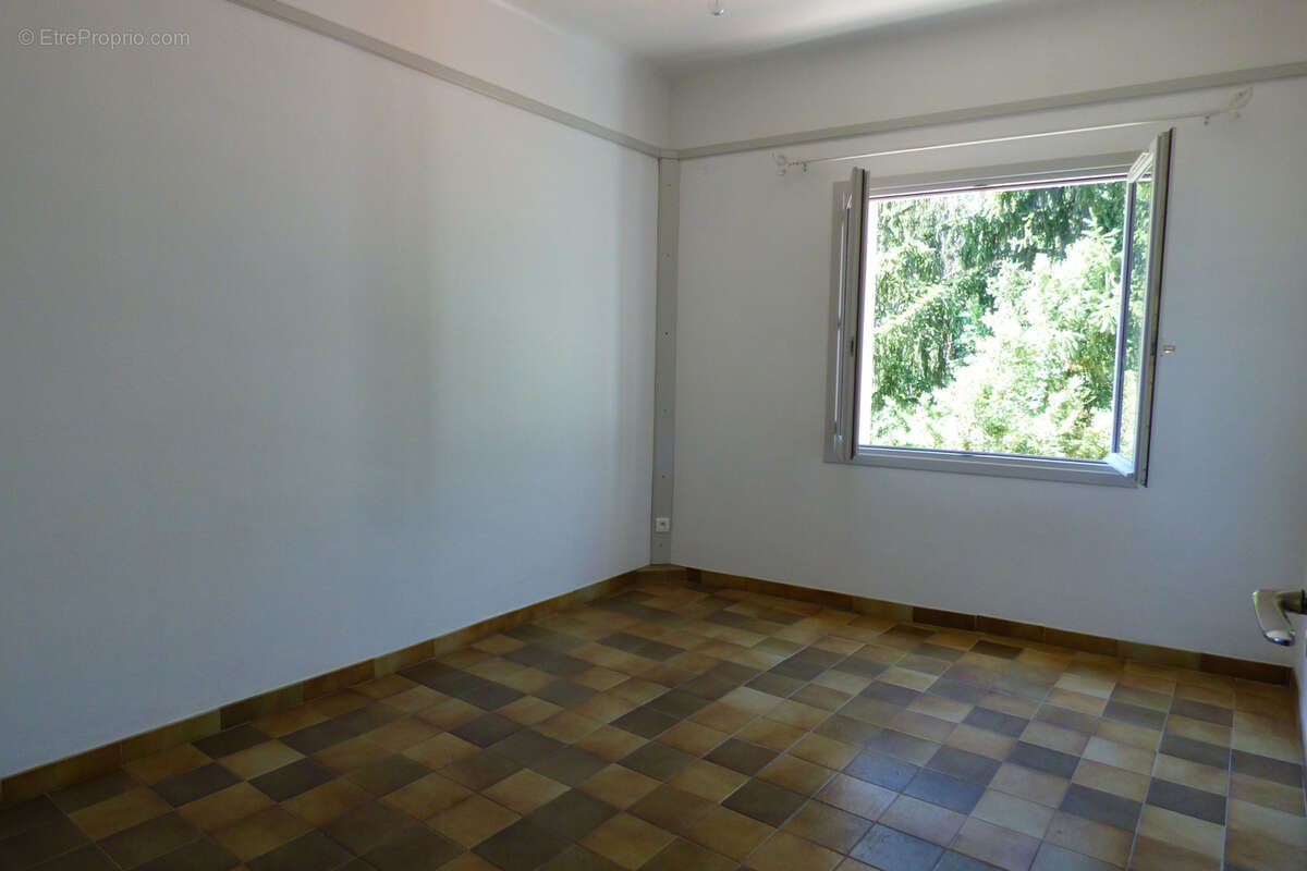 Appartement à TALLARD