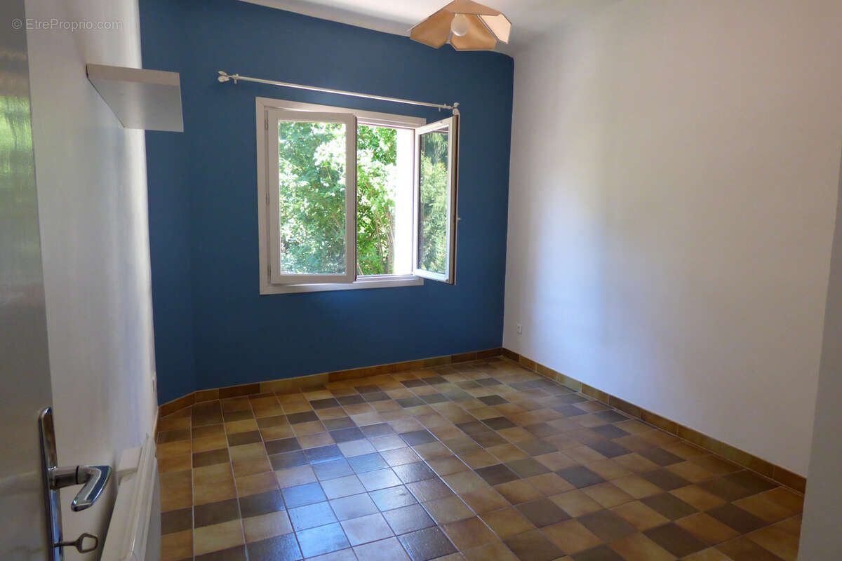 Appartement à TALLARD