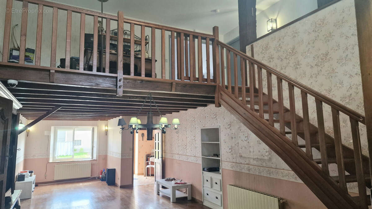 Maison à HOUDELAINCOURT