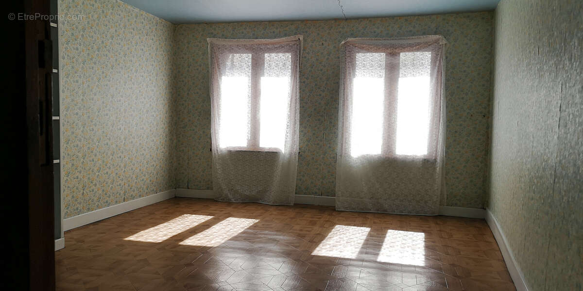 Maison à AVESNES-LE-COMTE