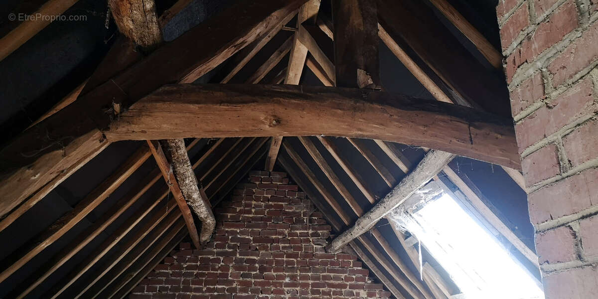 Maison à AVESNES-LE-COMTE