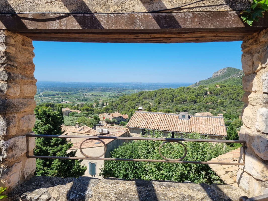 Maison à LE BARROUX