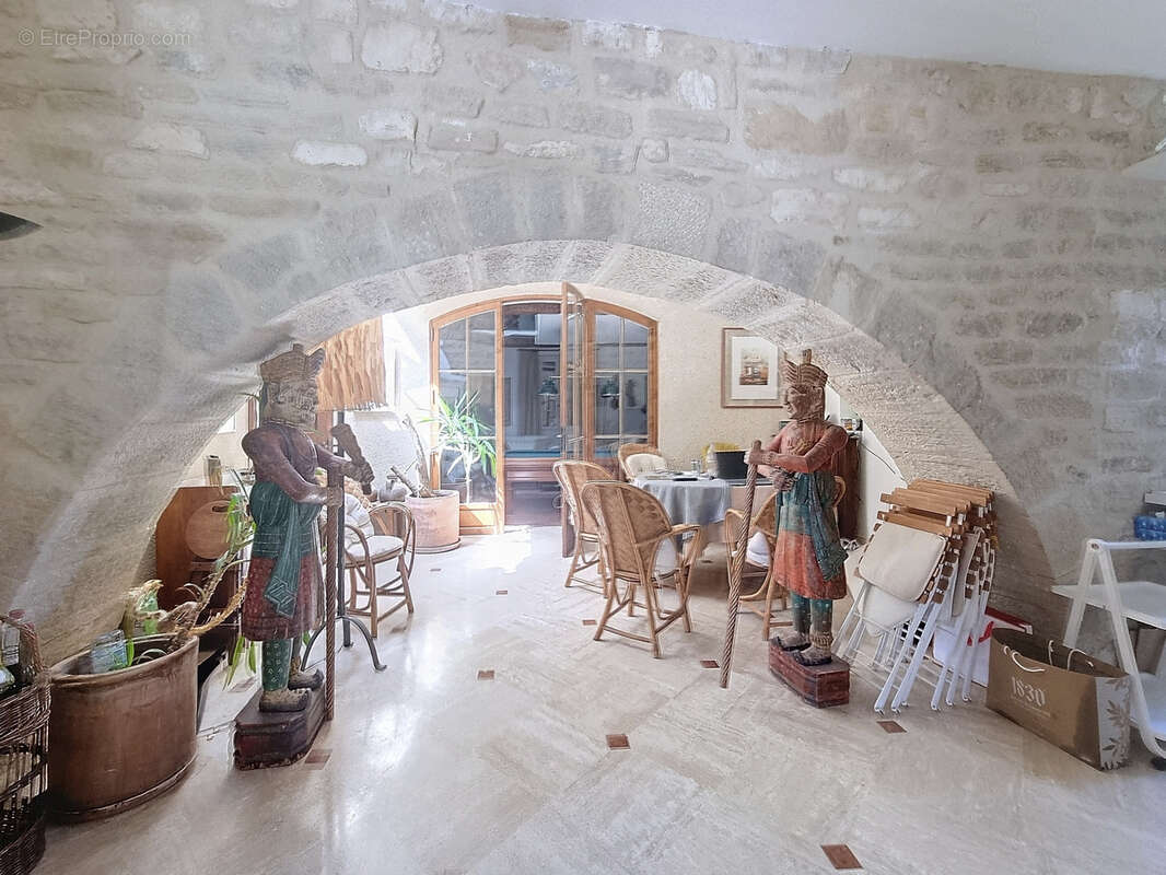 Maison à LE BARROUX