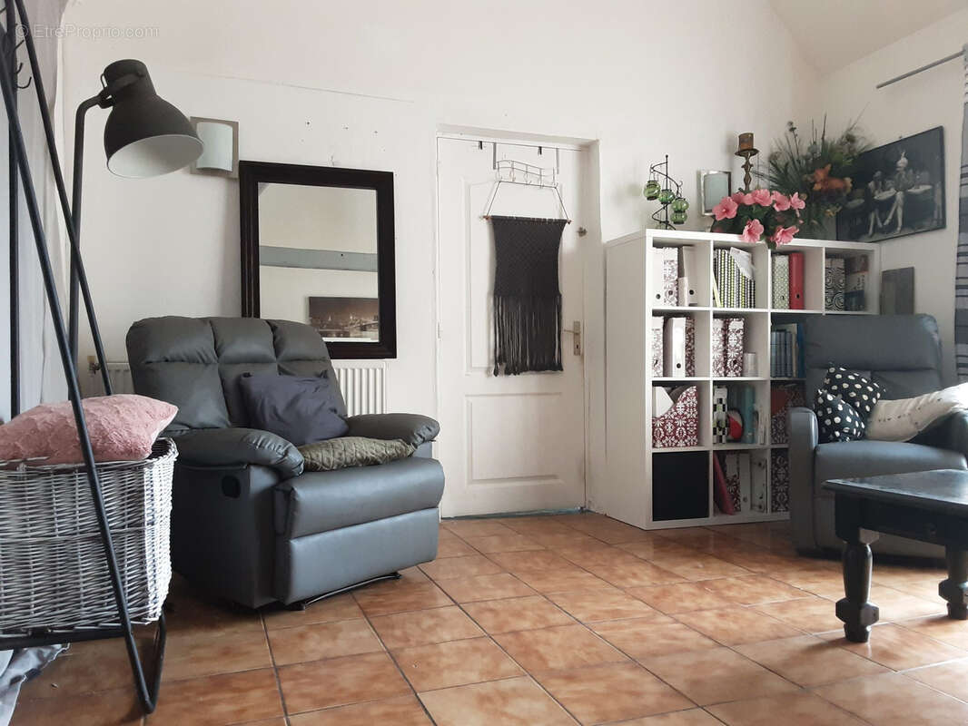 Maison à SAINTE-GENEVIEVE