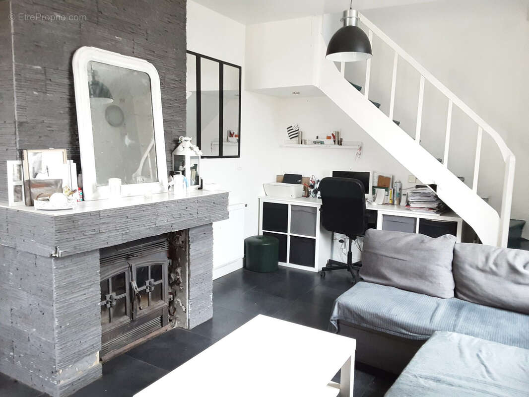 Maison à SAINTE-GENEVIEVE