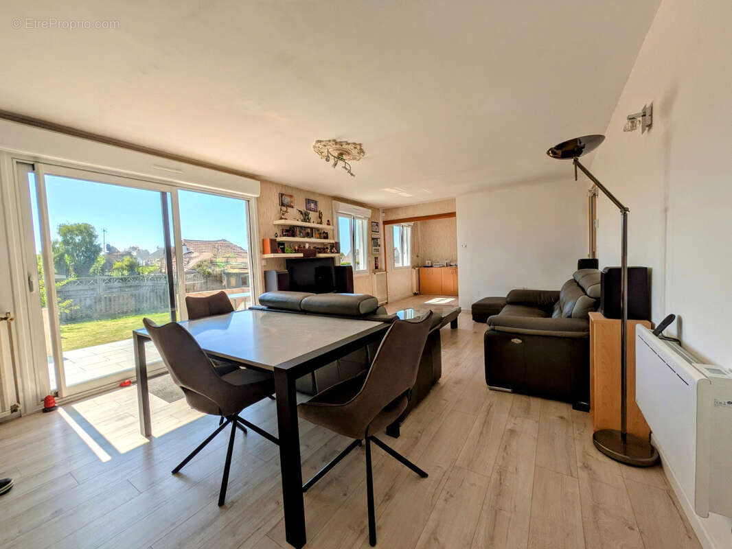 Maison à NEUILLY-EN-THELLE