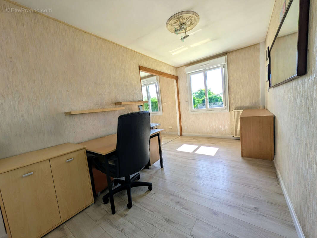 Maison à NEUILLY-EN-THELLE