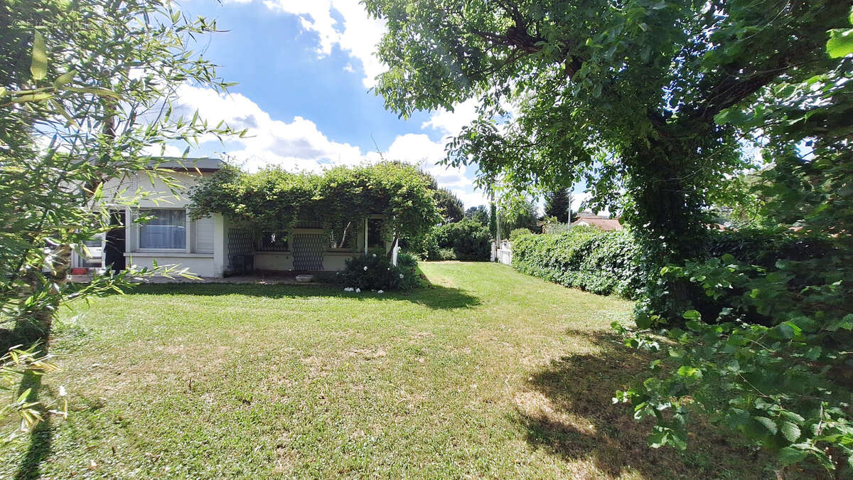 Maison à PONT-DU-CHATEAU