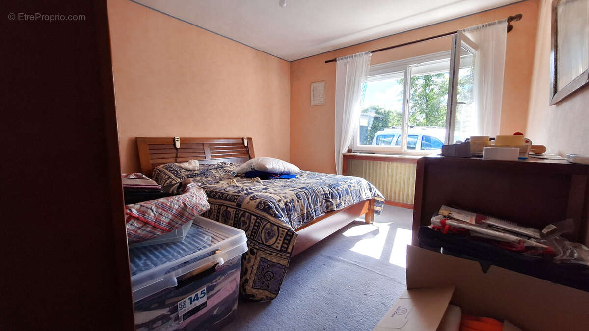 Maison à PONT-DU-CHATEAU