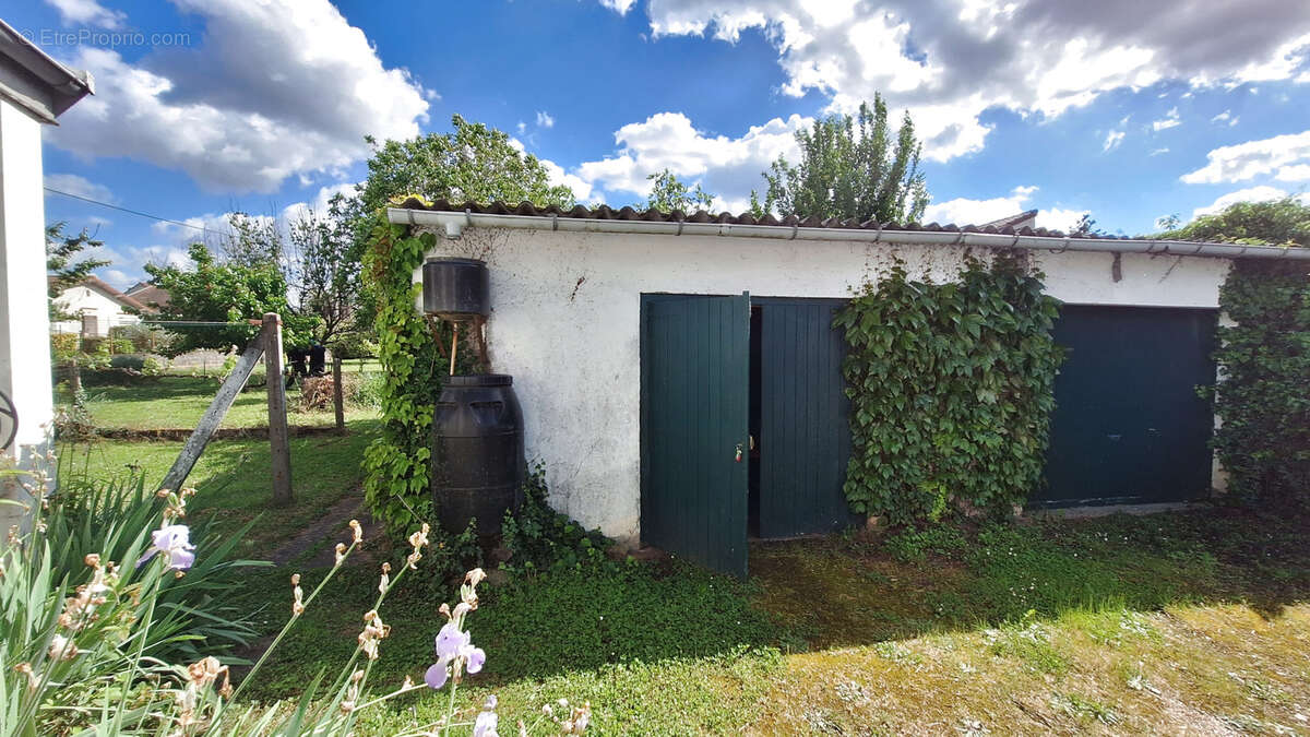 Maison à PONT-DU-CHATEAU