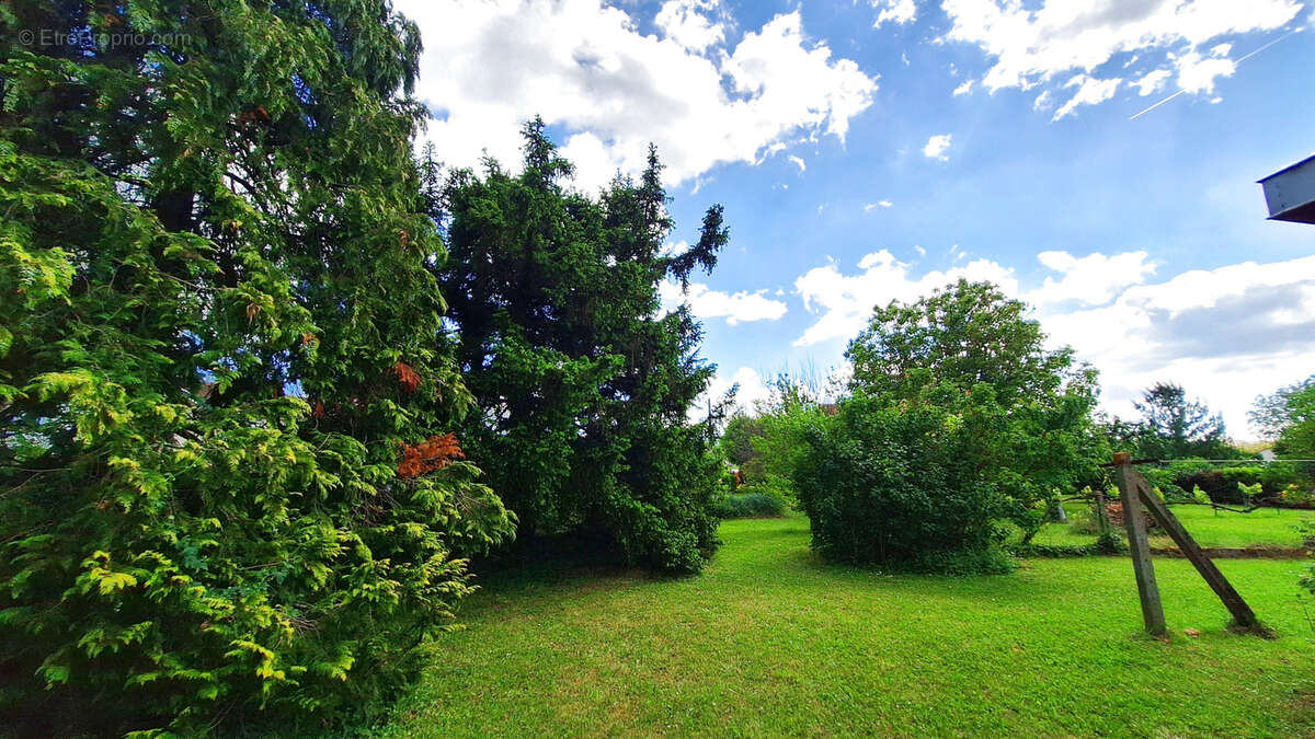 Maison à PONT-DU-CHATEAU