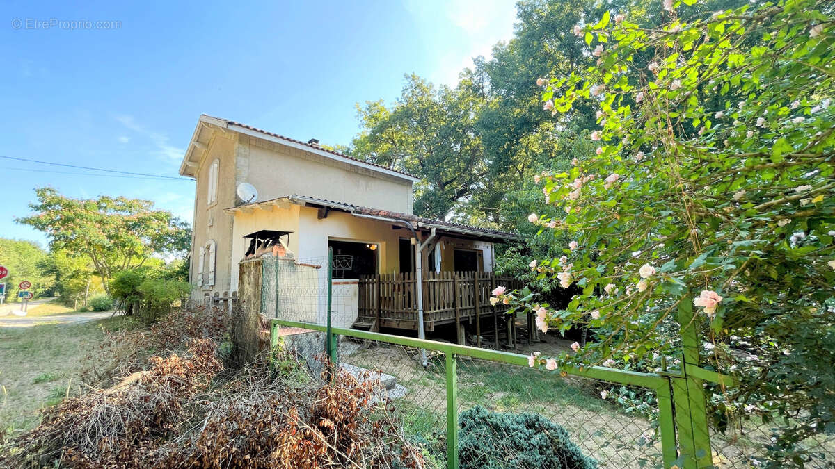 Maison à CASTELJALOUX