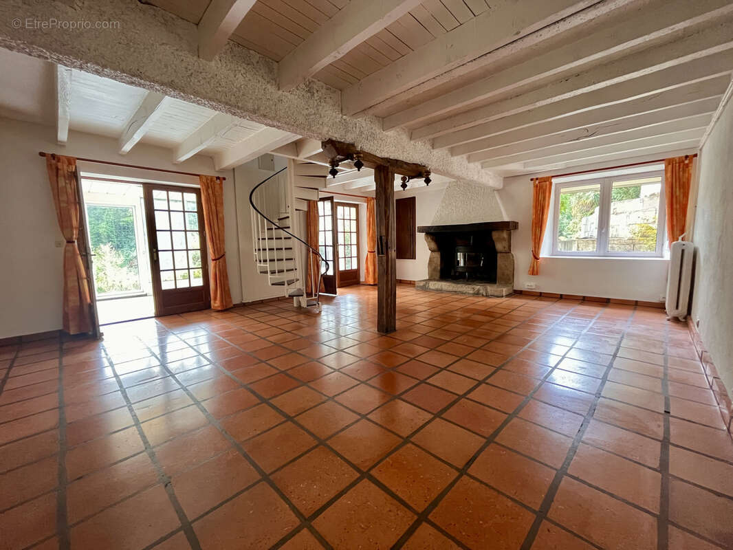 Maison à LA MONTAGNE