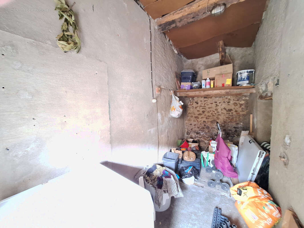 Maison à LABRUGUIERE