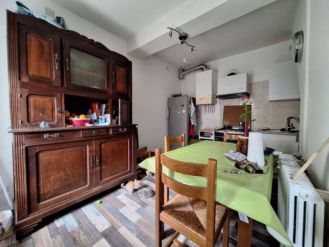 Maison à LABRUGUIERE