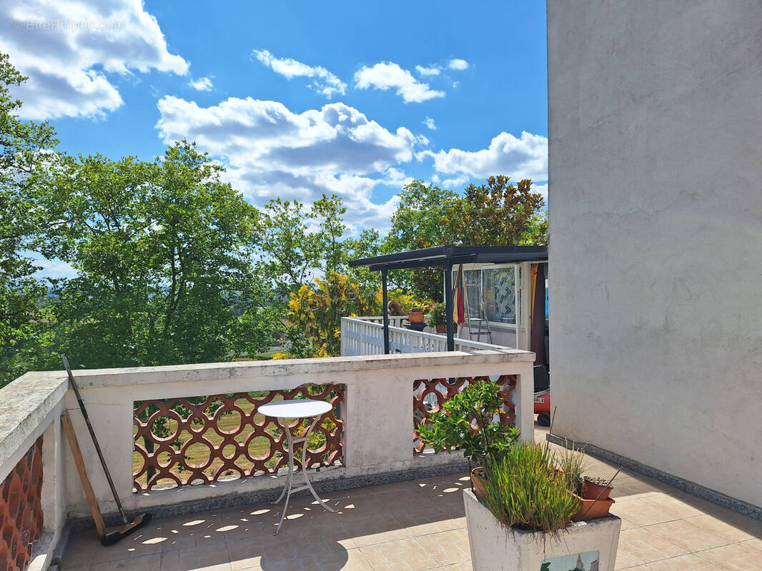 Maison à PUYLAURENS