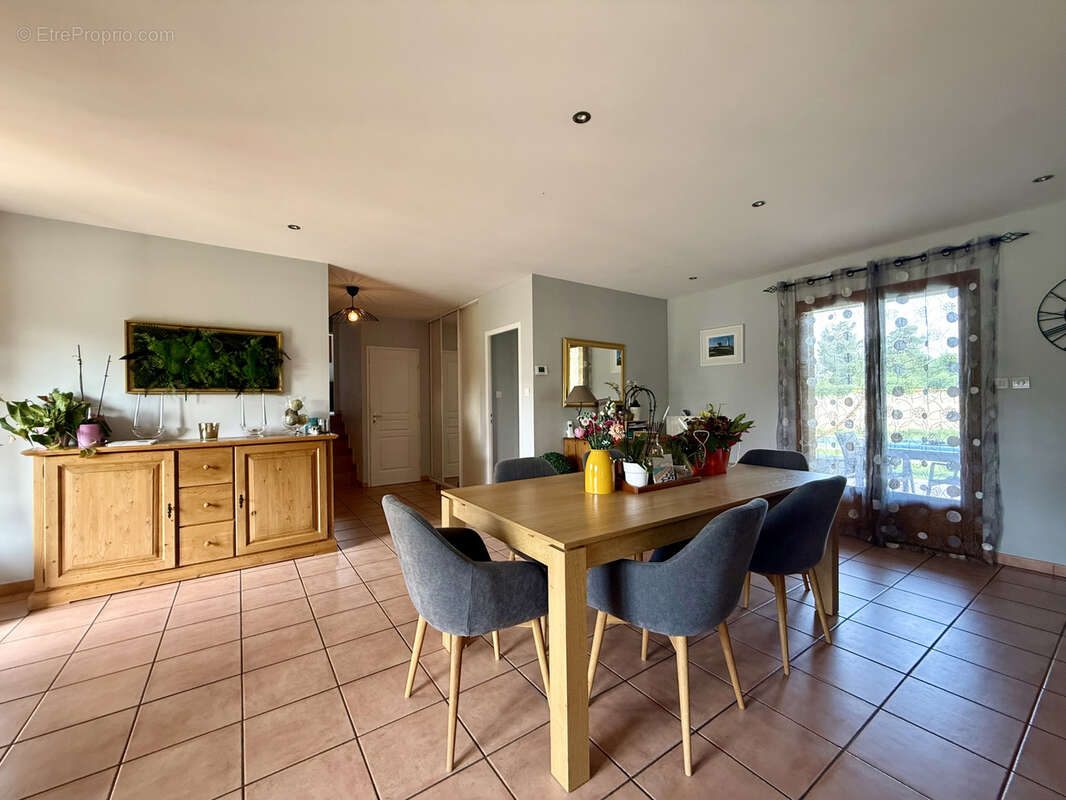 Maison à TOURNEFEUILLE