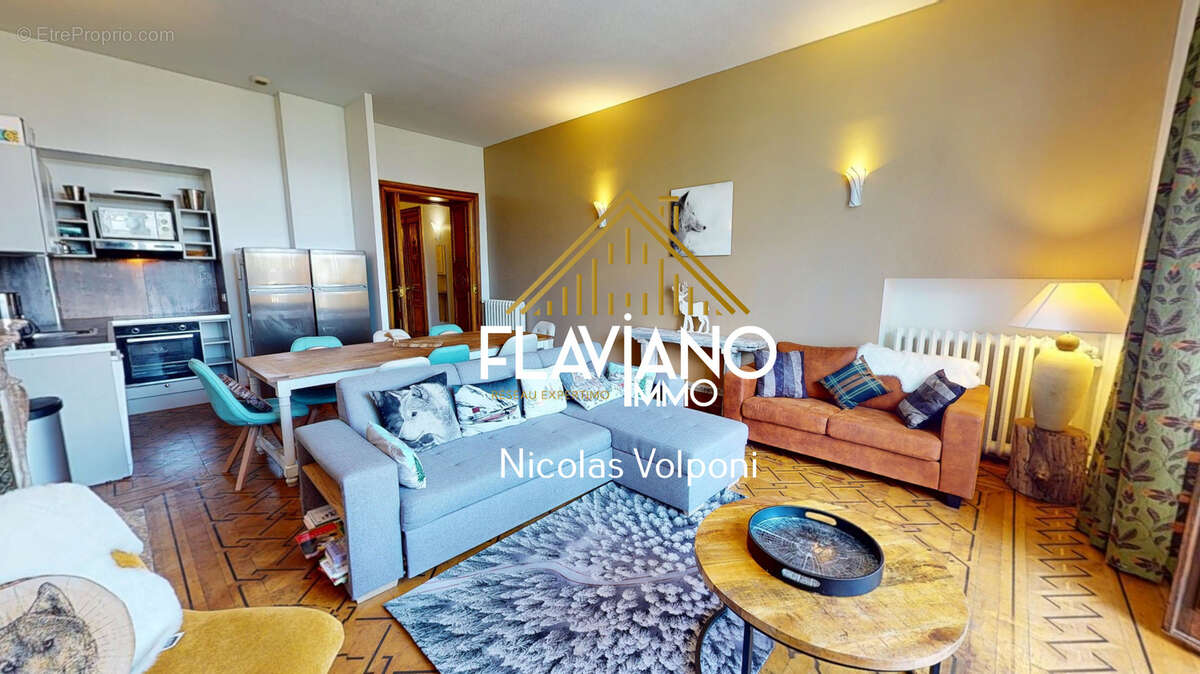 Appartement à JAUSIERS