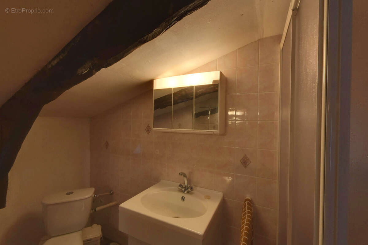 Maison à MARCOLS-LES-EAUX