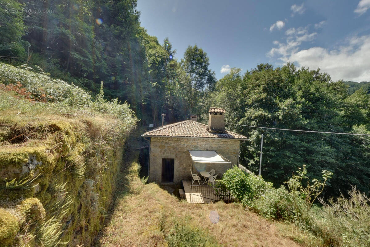 Maison à MARCOLS-LES-EAUX