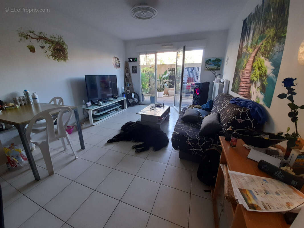 Appartement à PUGET-SUR-ARGENS