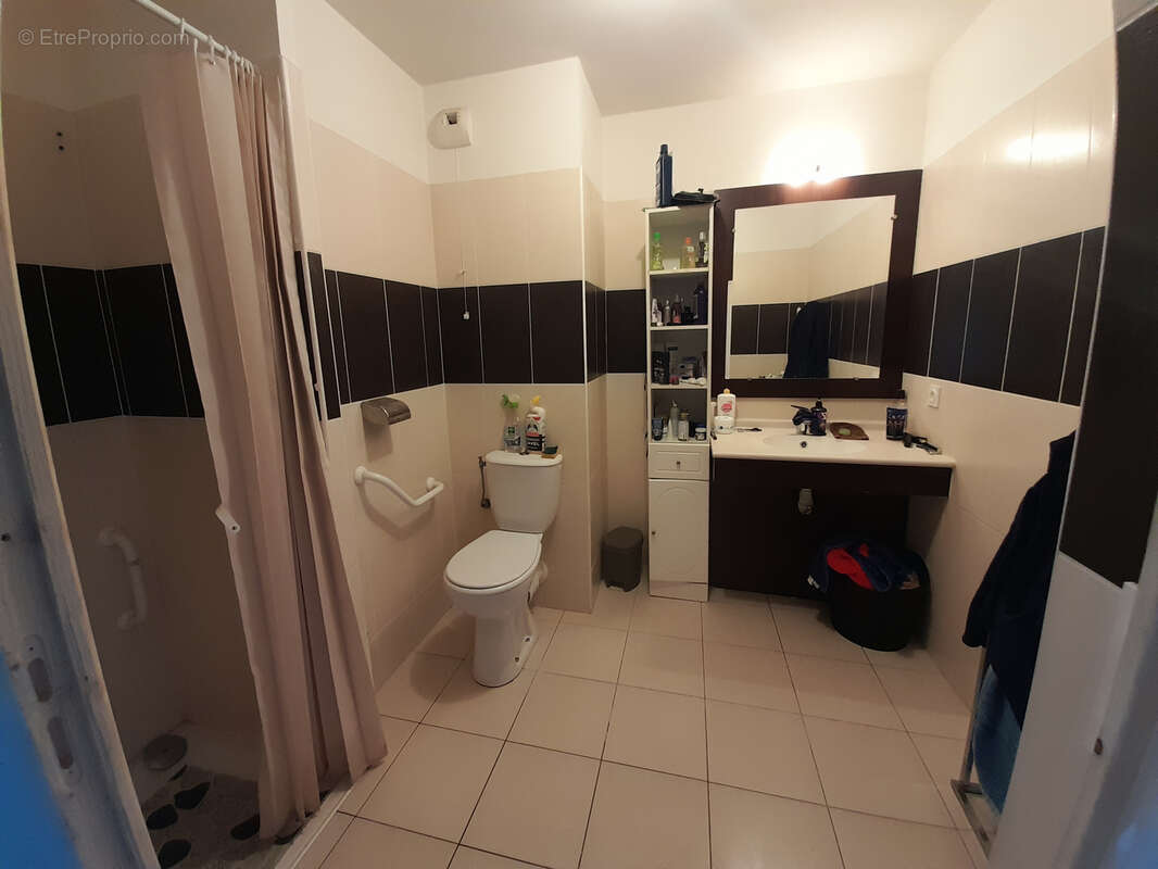 Appartement à PUGET-SUR-ARGENS