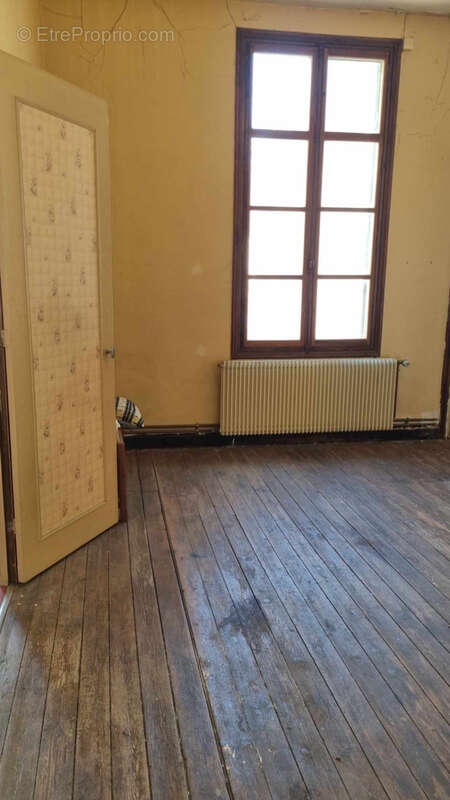 Maison à SAINT-CALAIS