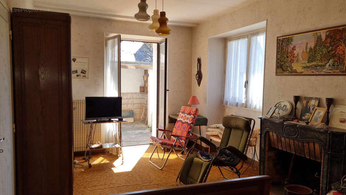 Maison à SAINT-CALAIS