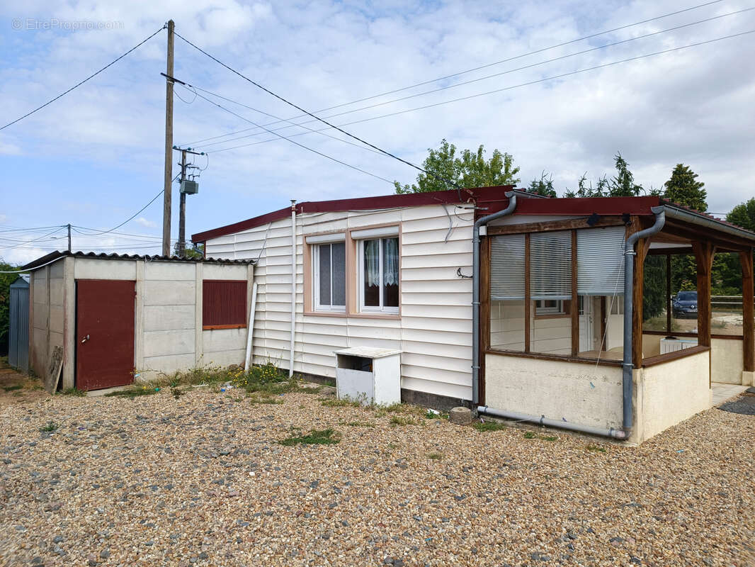 Maison à ARGENVIERES