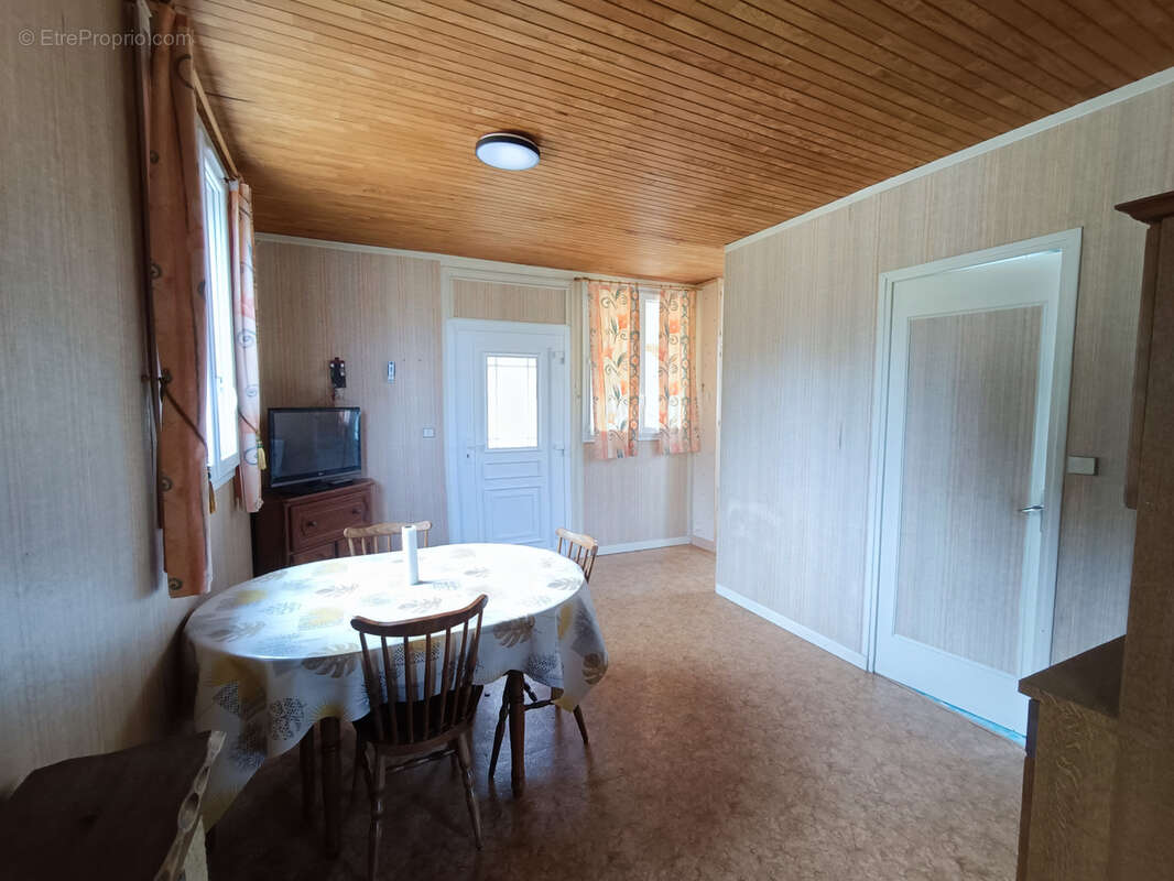 Maison à ARGENVIERES