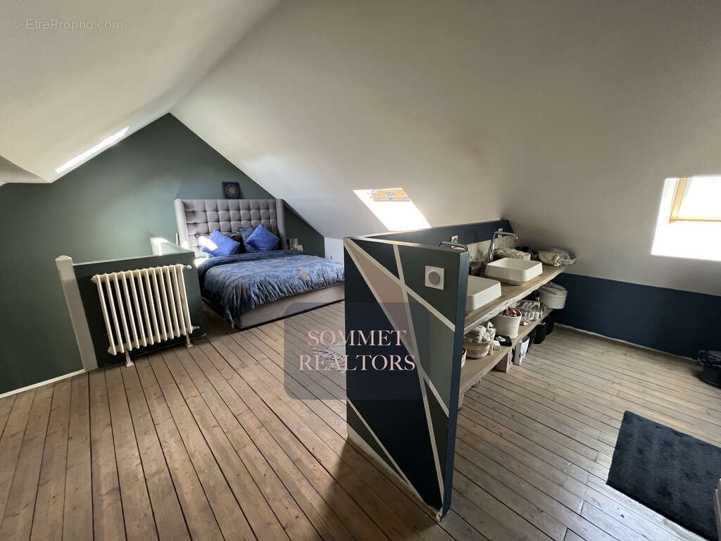 Maison à LIGNY-LE-RIBAULT