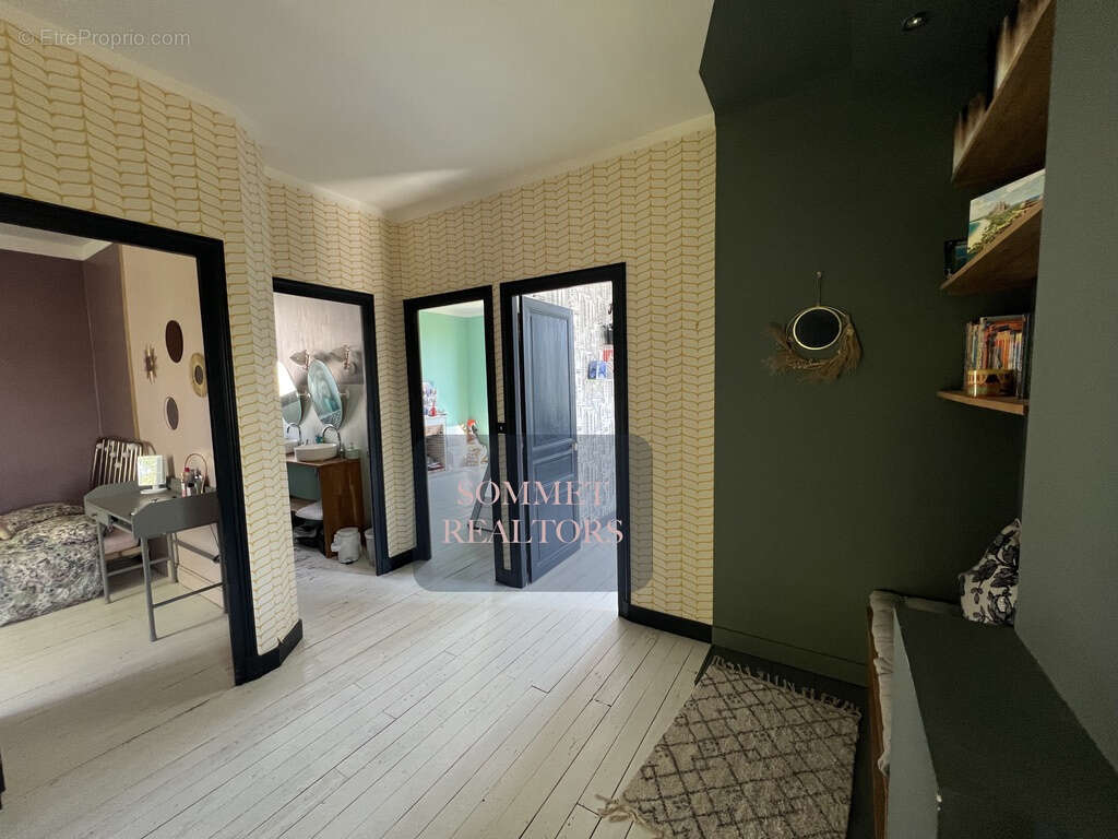 Maison à LIGNY-LE-RIBAULT