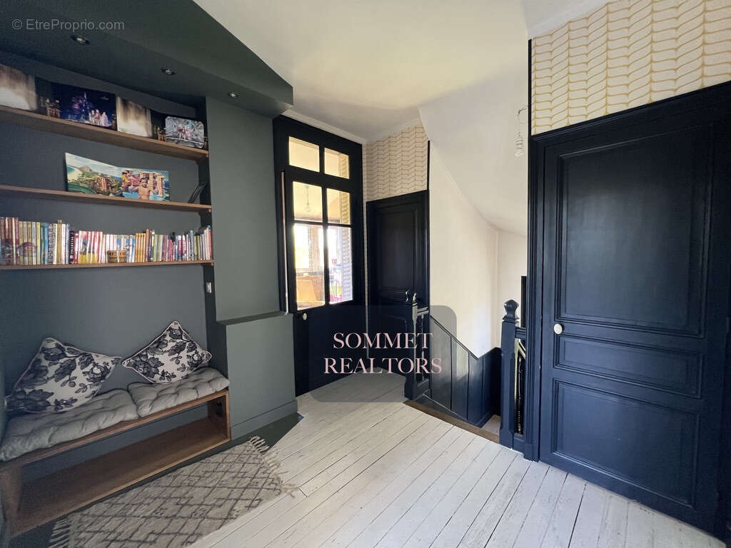 Maison à LIGNY-LE-RIBAULT